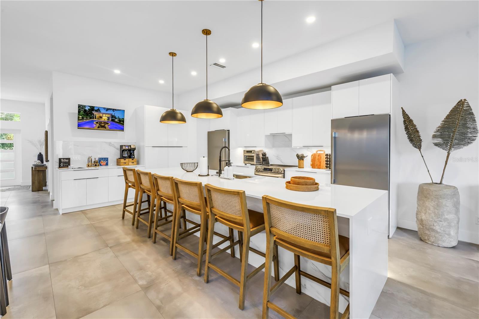 AKIN ACRES - Residential Lease