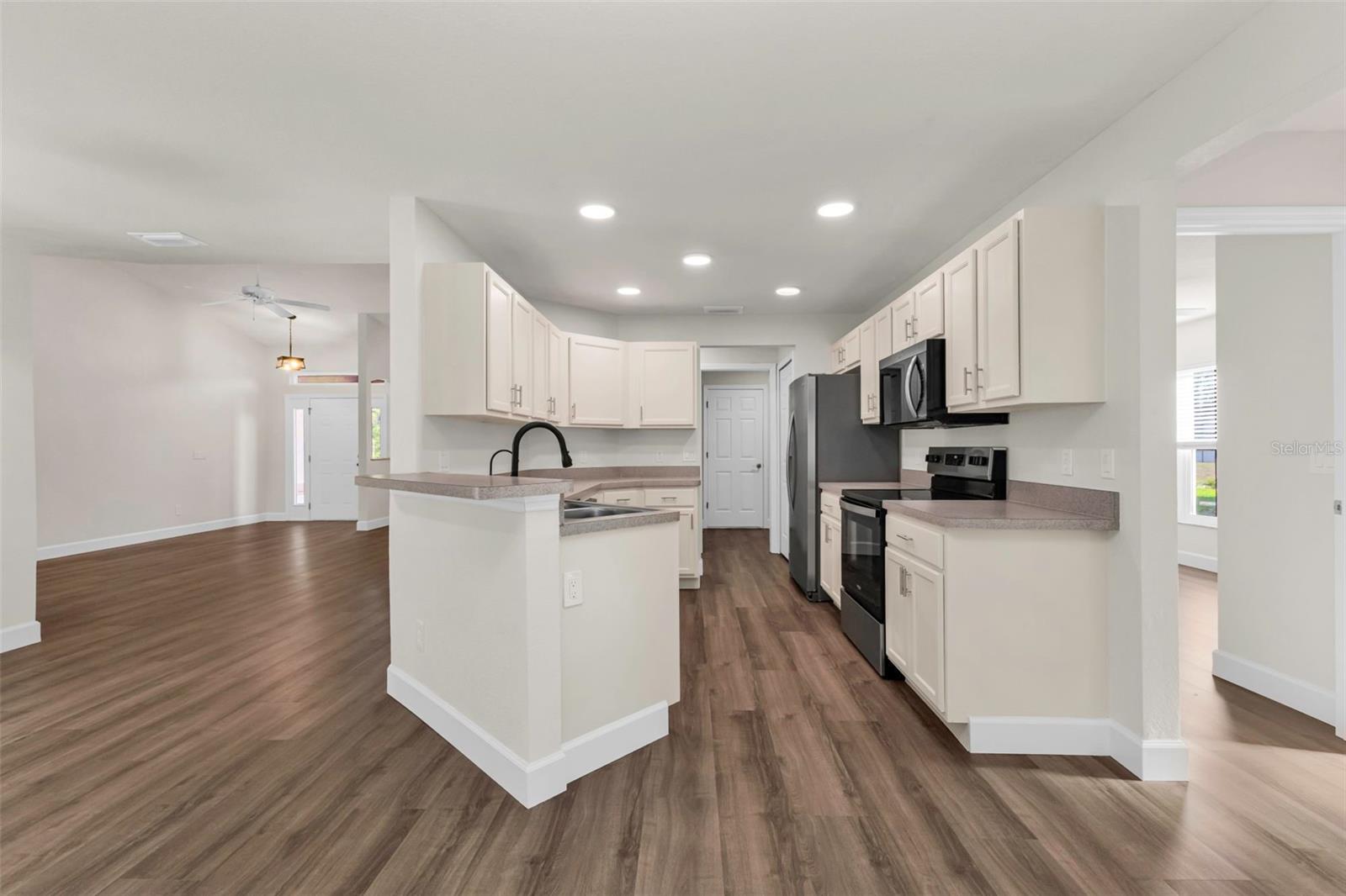 PORT CHARLOTTE SUB 19 - Residential