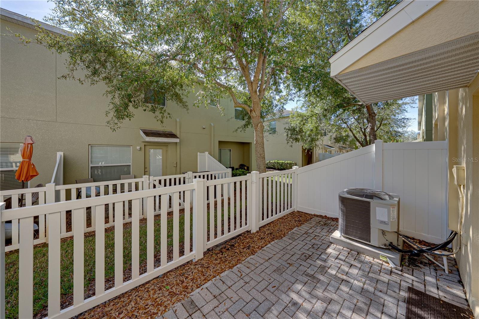 HAMMOCKS - Residential