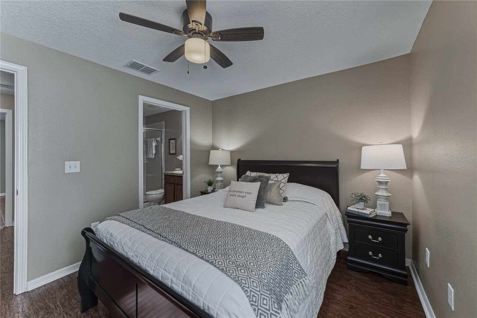 HAMMOCKS - Residential