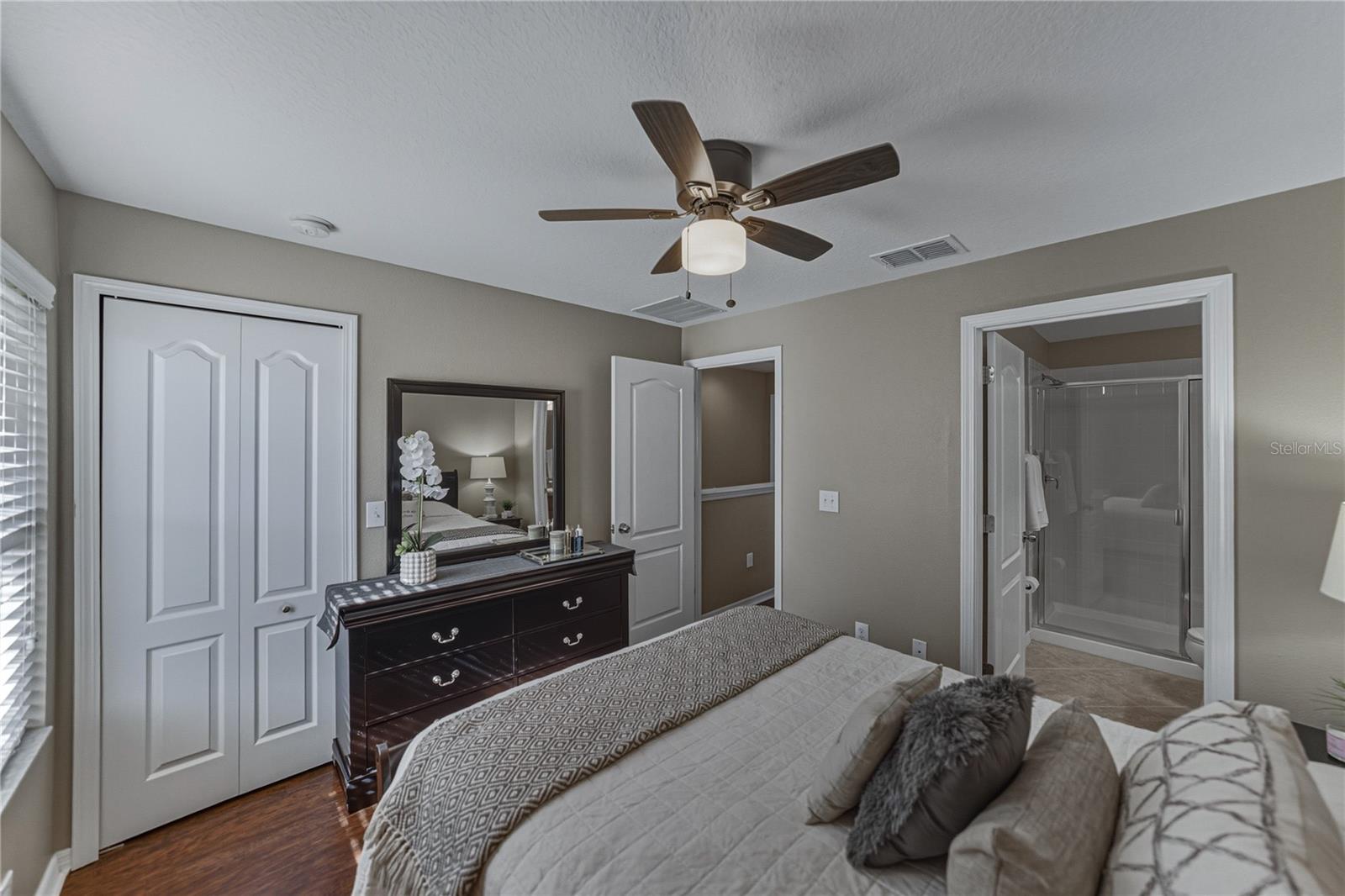 HAMMOCKS - Residential