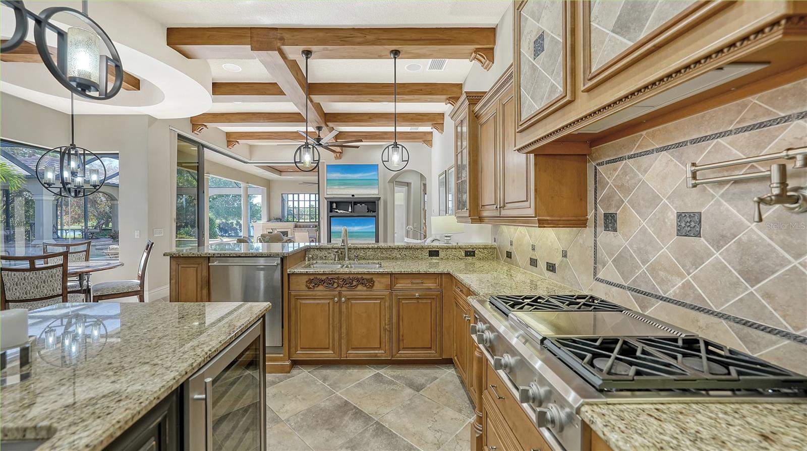 COUNTRY CLUB EAST AT LAKEWD RNCH PP - Residential