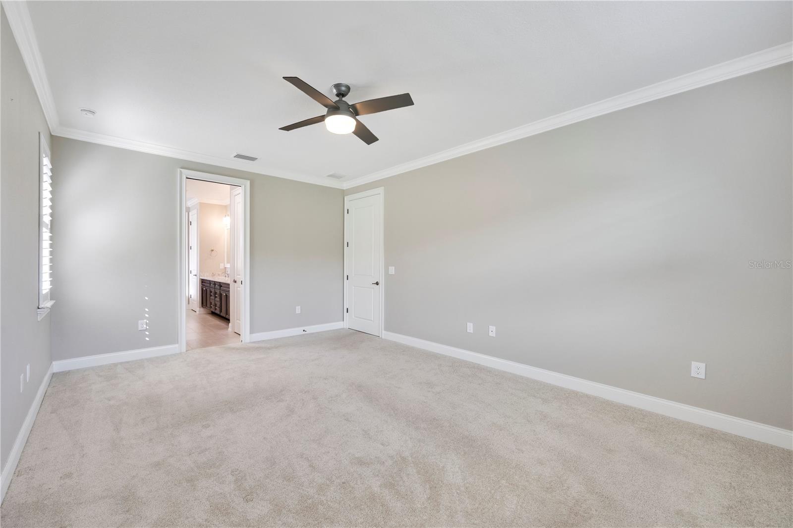 LAKE JAMES PH 4 - Residential