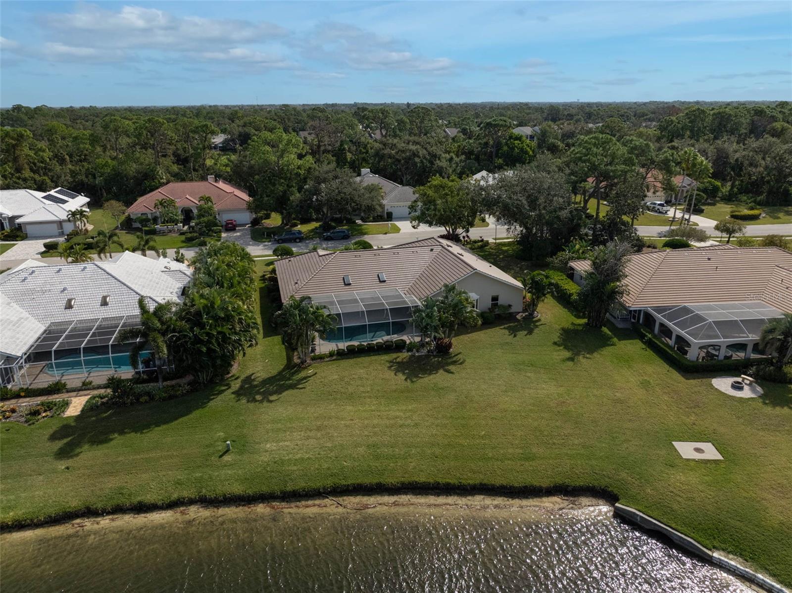 LINKS AT PALM-AIRE - Residential