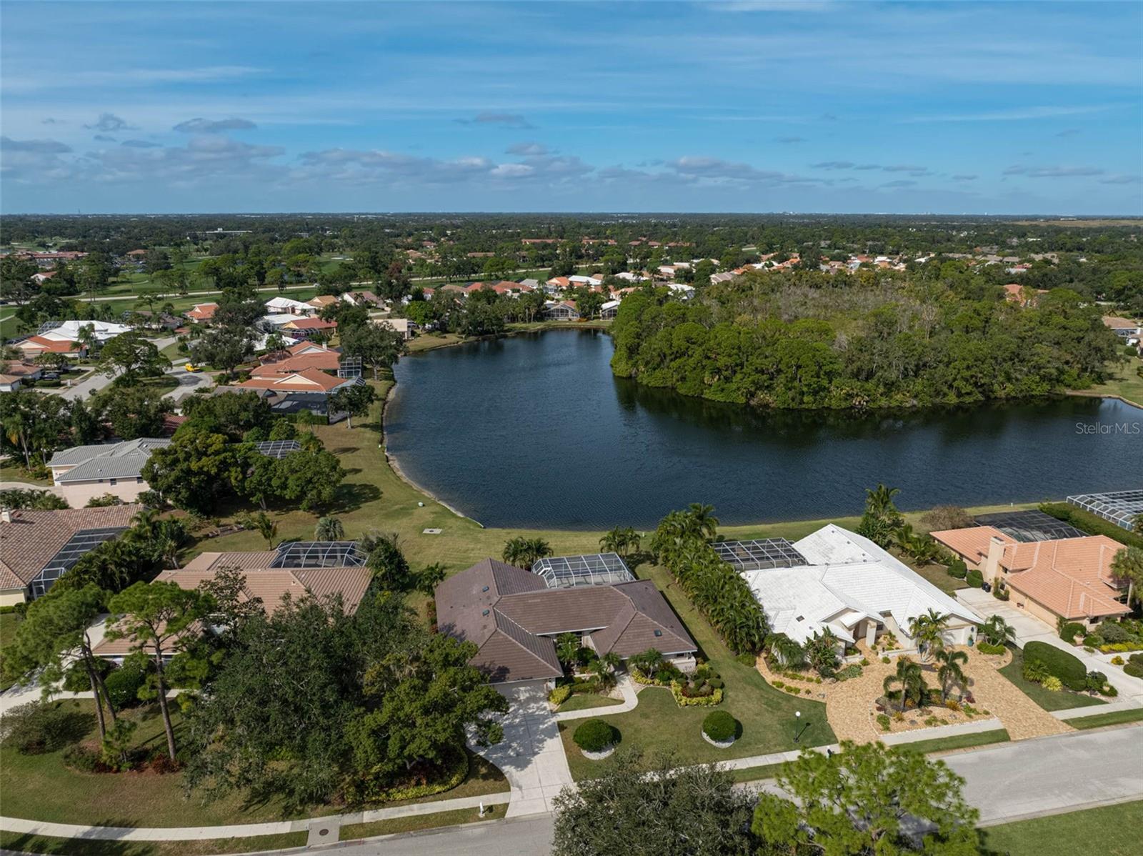 LINKS AT PALM-AIRE - Residential