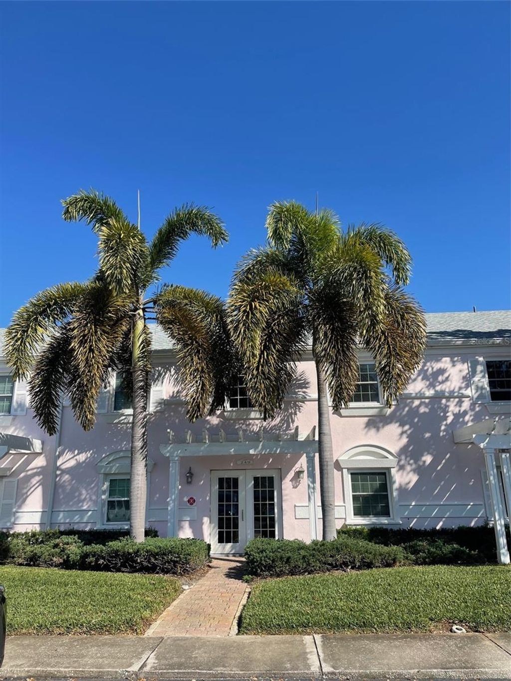 Photo of 249 Pompano Drive SE #D, St Petersburg, FL 33705 (MLS # L4959827)