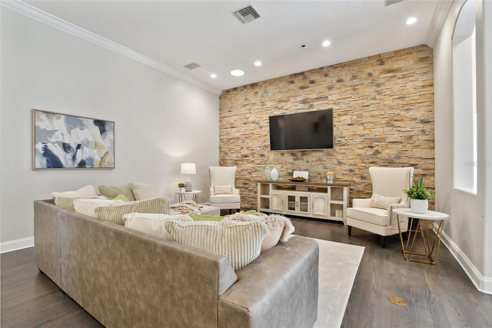 AVILA UNIT 4 - Residential