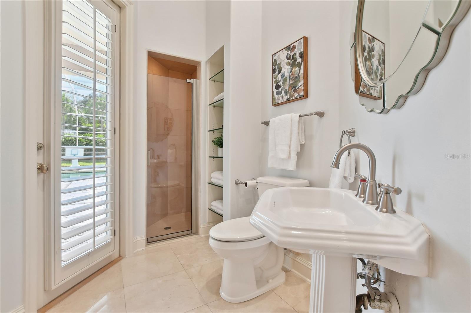 AVILA UNIT 4 - Residential