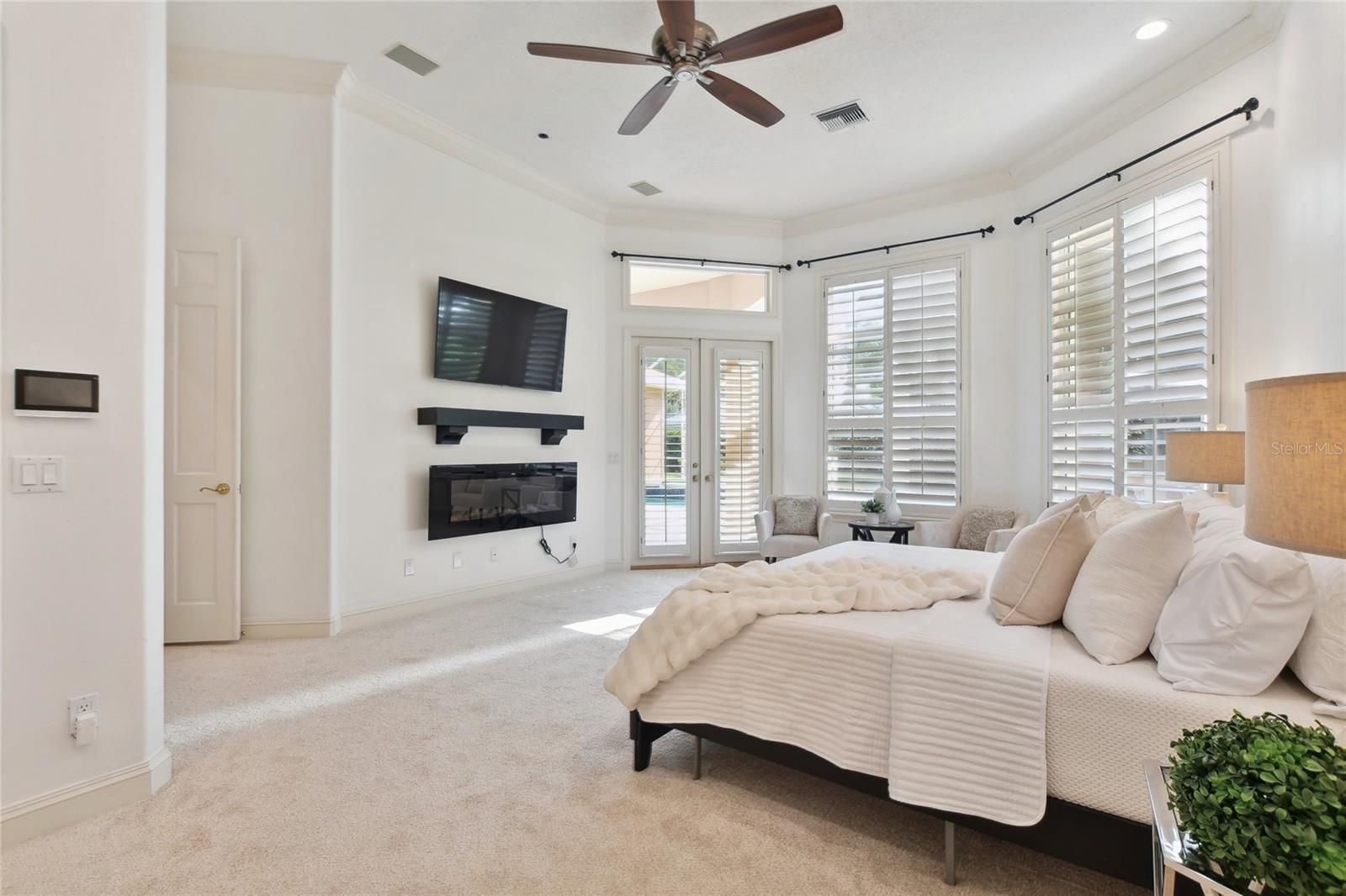 AVILA UNIT 4 - Residential