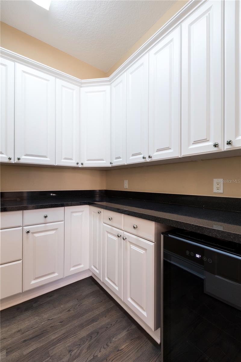 AVILA UNIT 4 - Residential