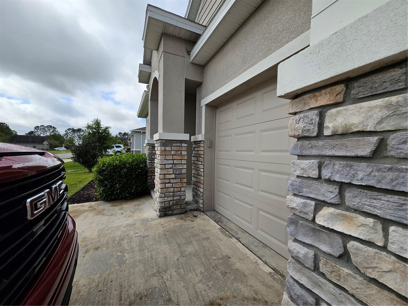 5718 SW 50TH COURT