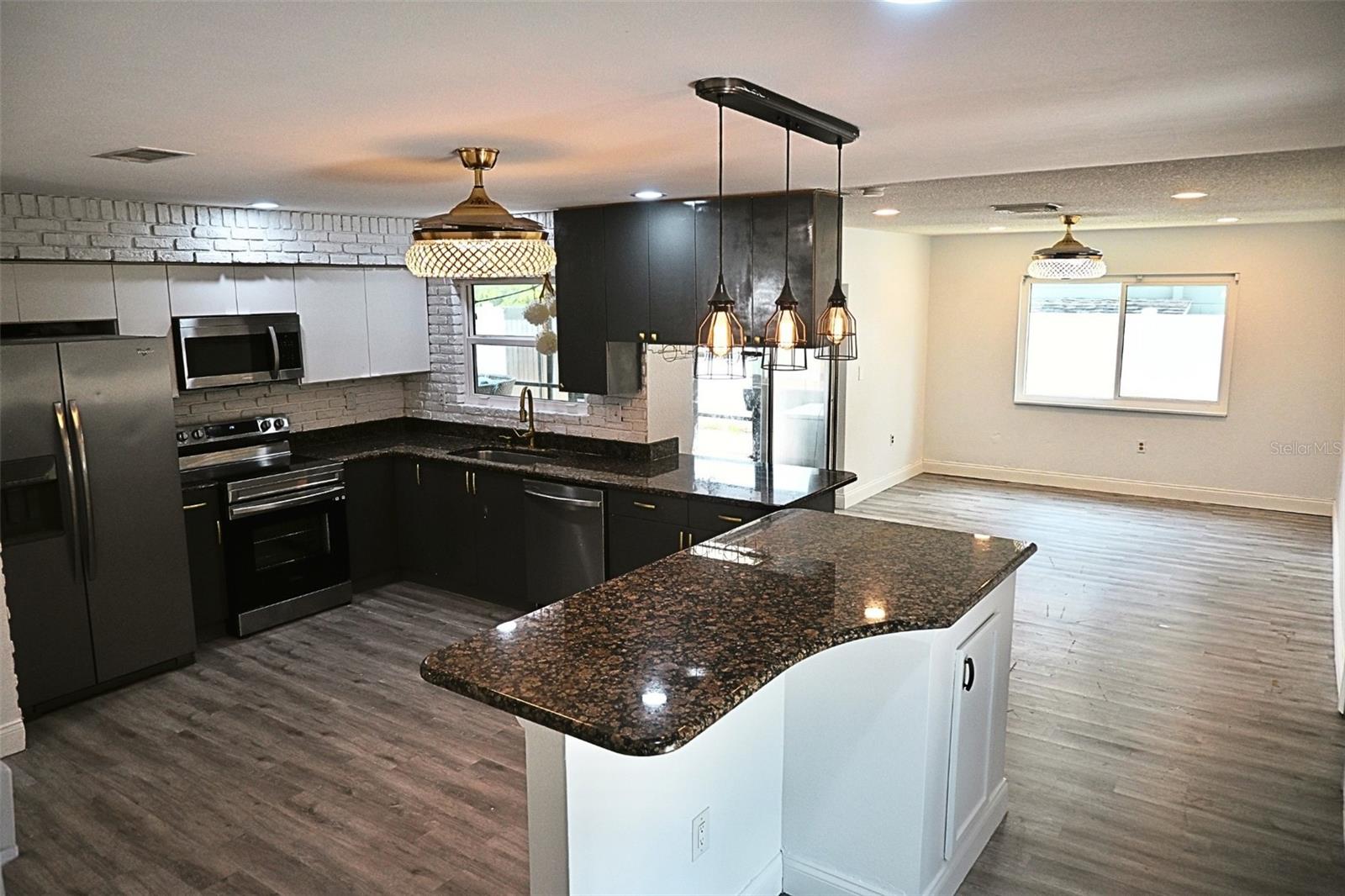 PINEBROOK ESTATES - Residential