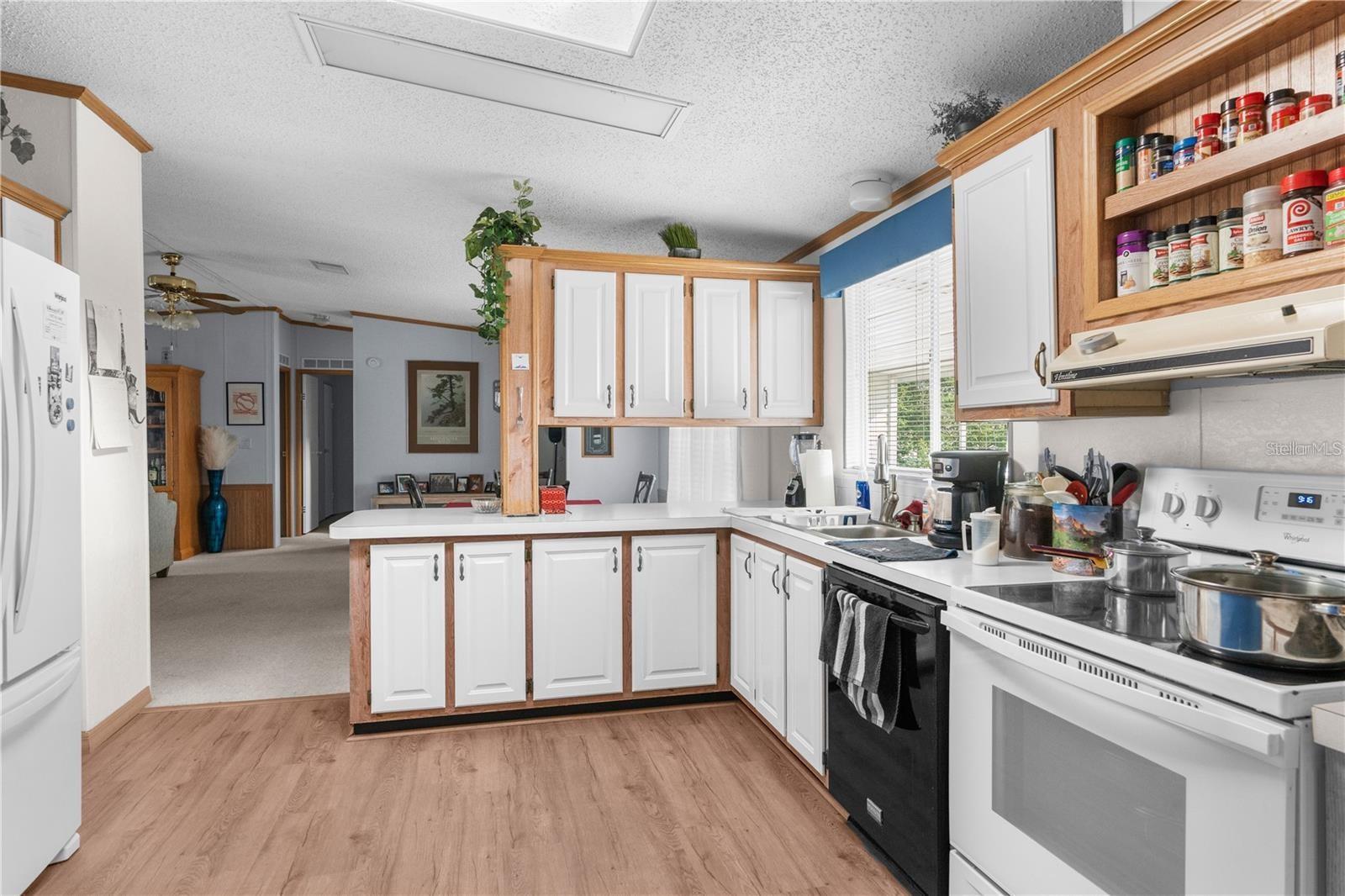 BROOKRIDGE COMM - Residential