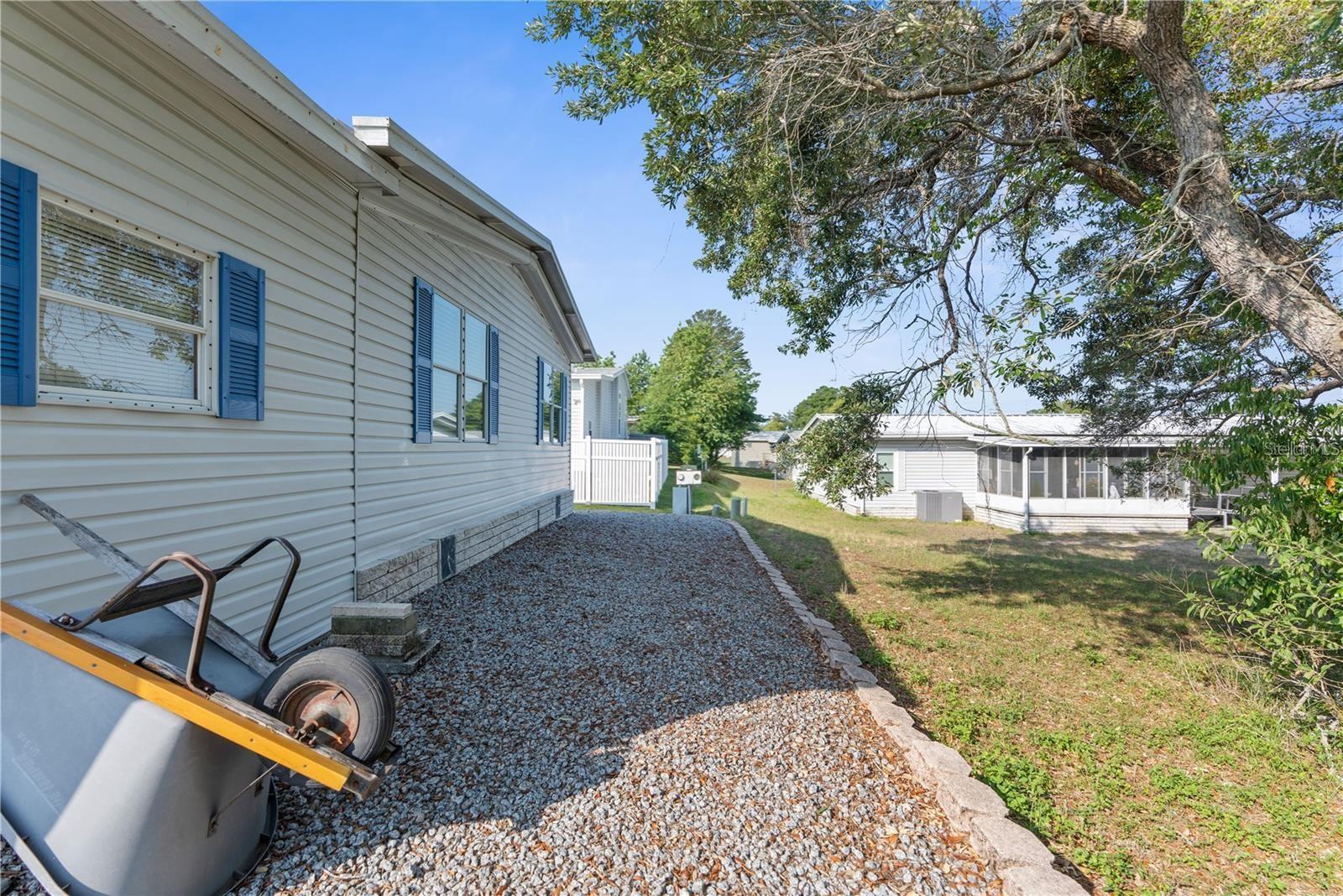 BROOKRIDGE COMM - Residential