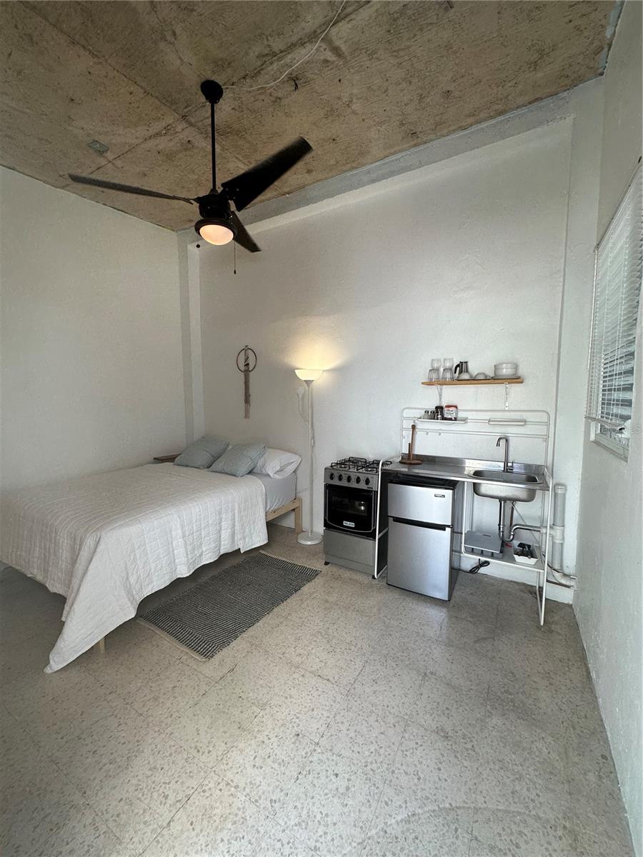 VILLA PALMERAS - Residential Lease