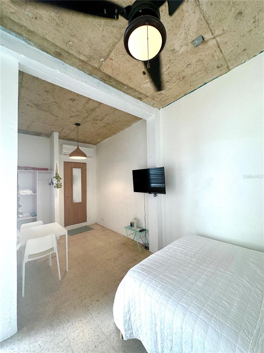 VILLA PALMERAS - Residential Lease