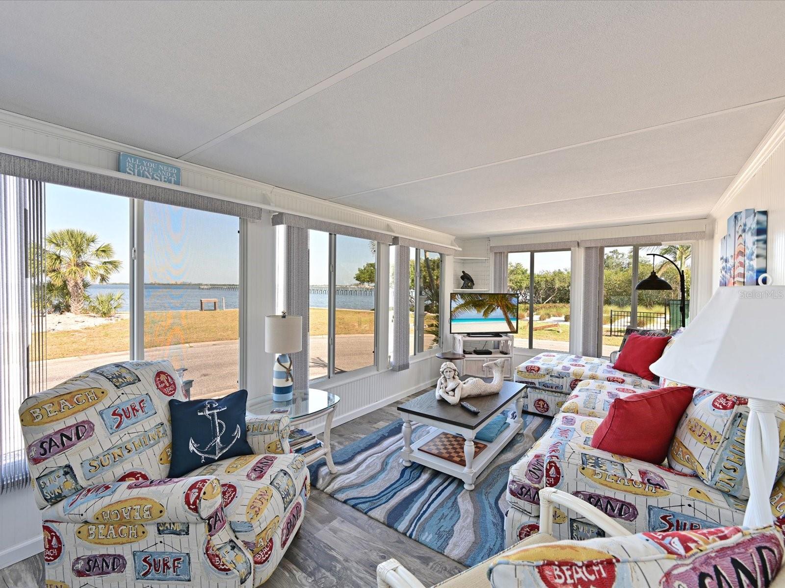 PALMA SOLA SHORES - Residential