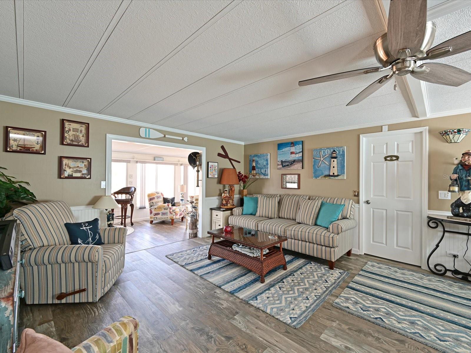 PALMA SOLA SHORES - Residential