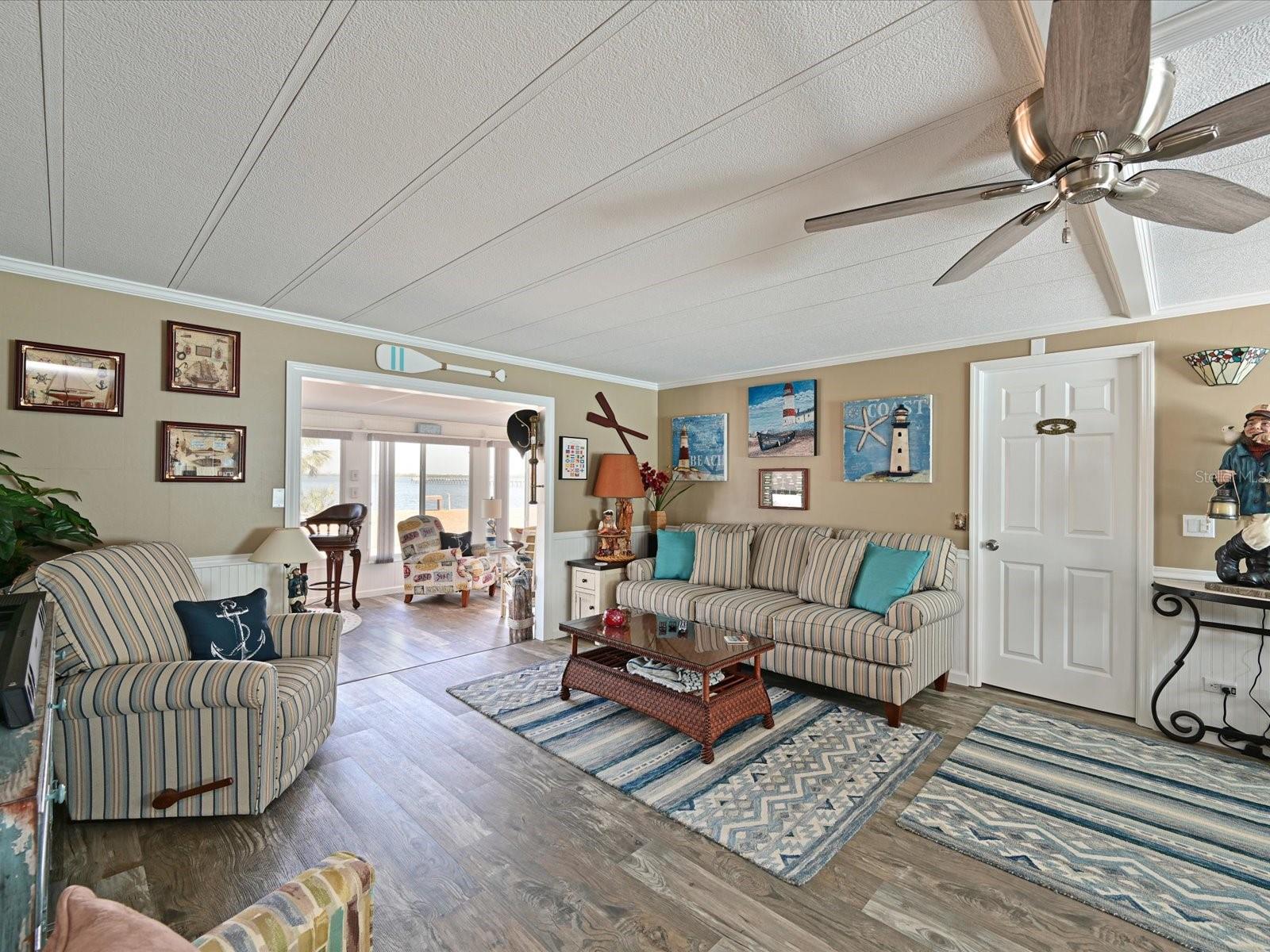 PALMA SOLA SHORES - Residential