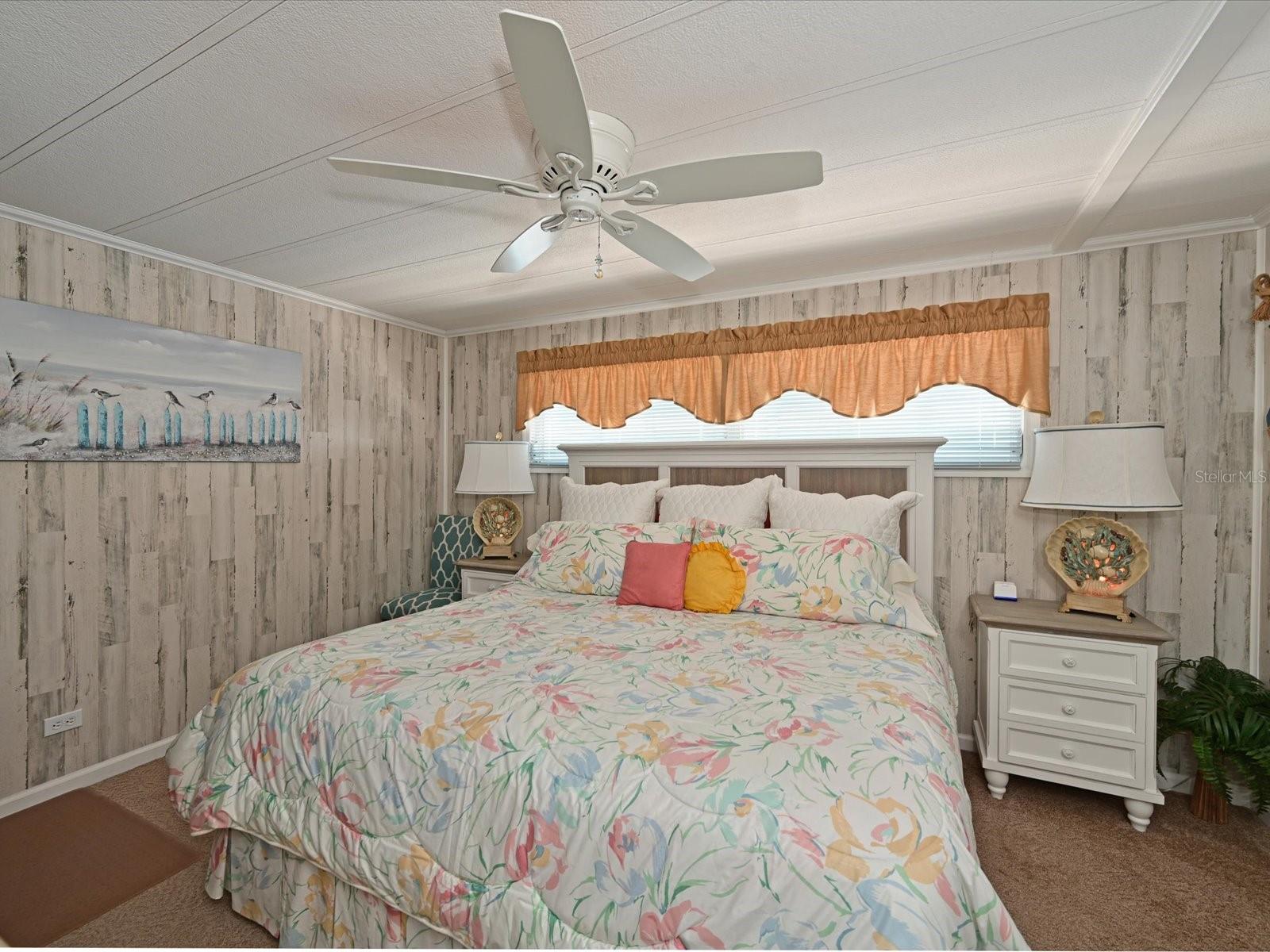 PALMA SOLA SHORES - Residential