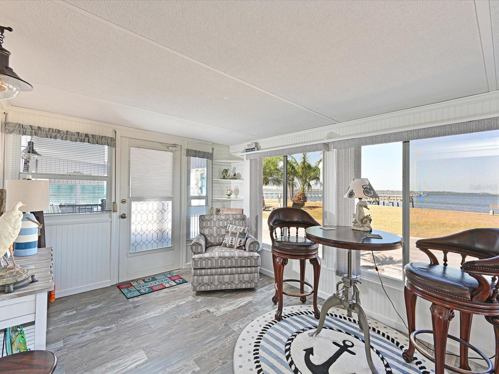 PALMA SOLA SHORES - Residential