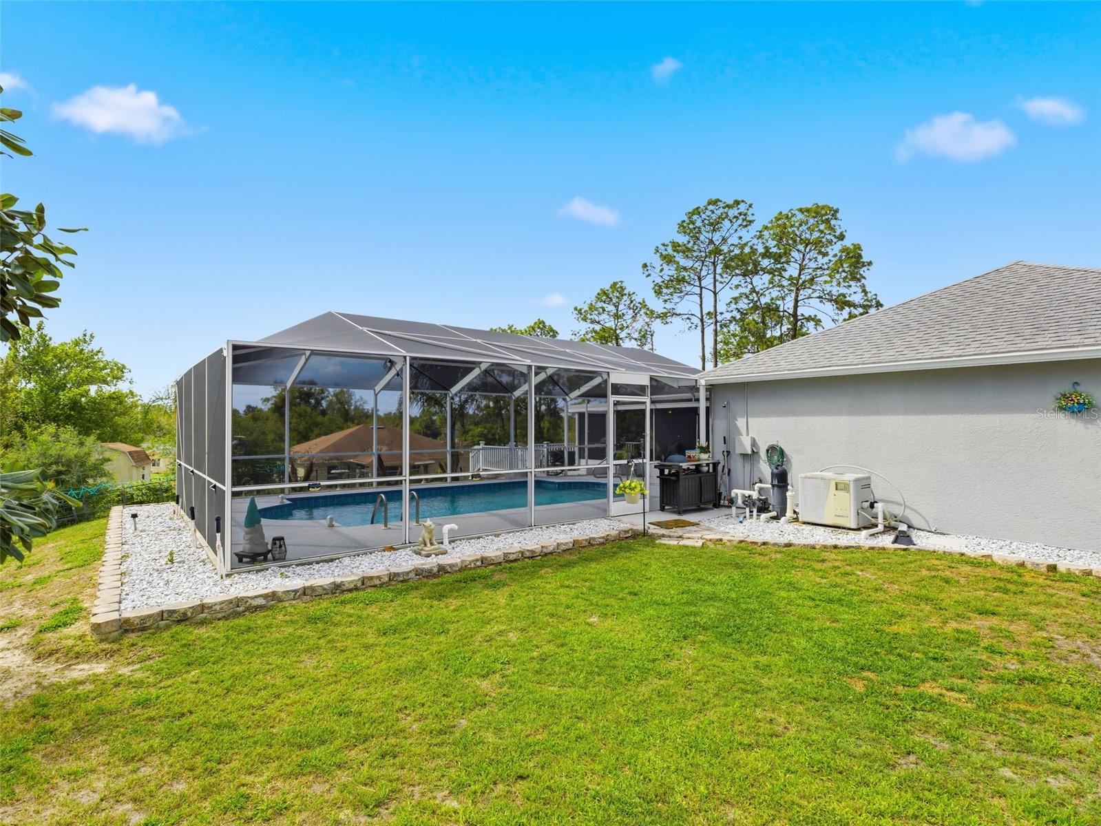 SPRING HILL - Residential