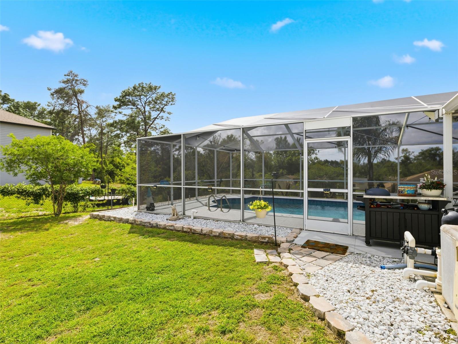 SPRING HILL - Residential