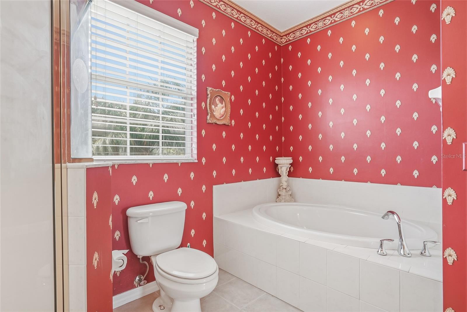 RIVERBAY TWNHMS PH ONE - Residential