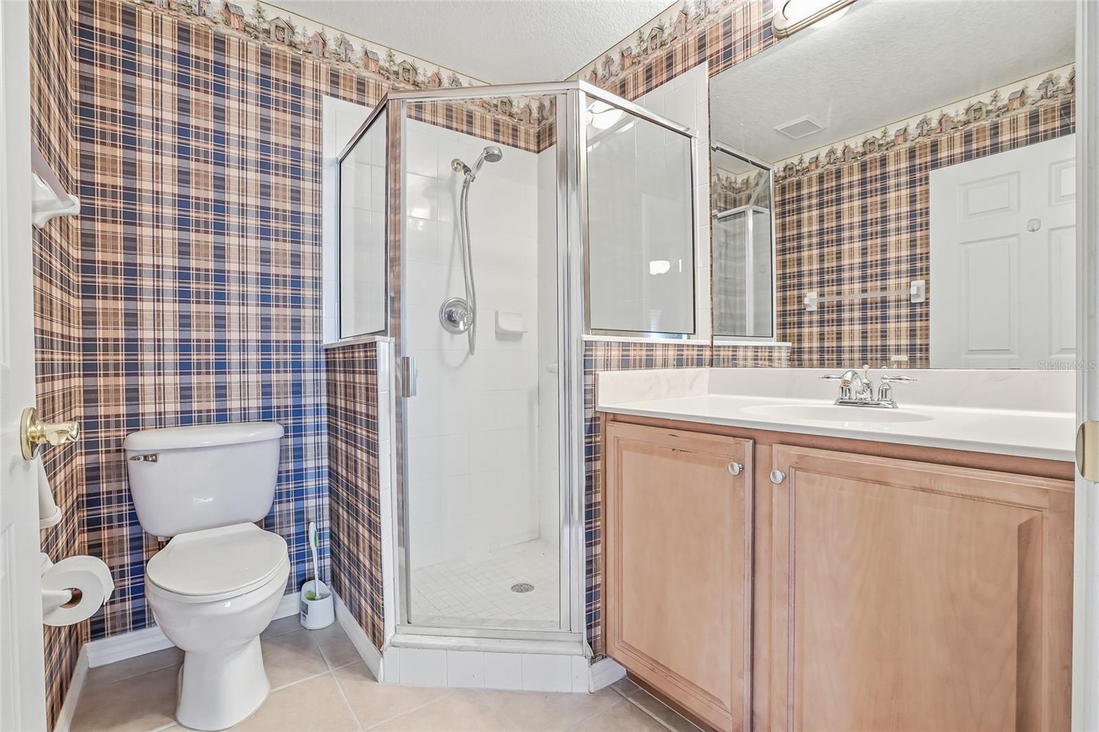 RIVERBAY TWNHMS PH ONE - Residential