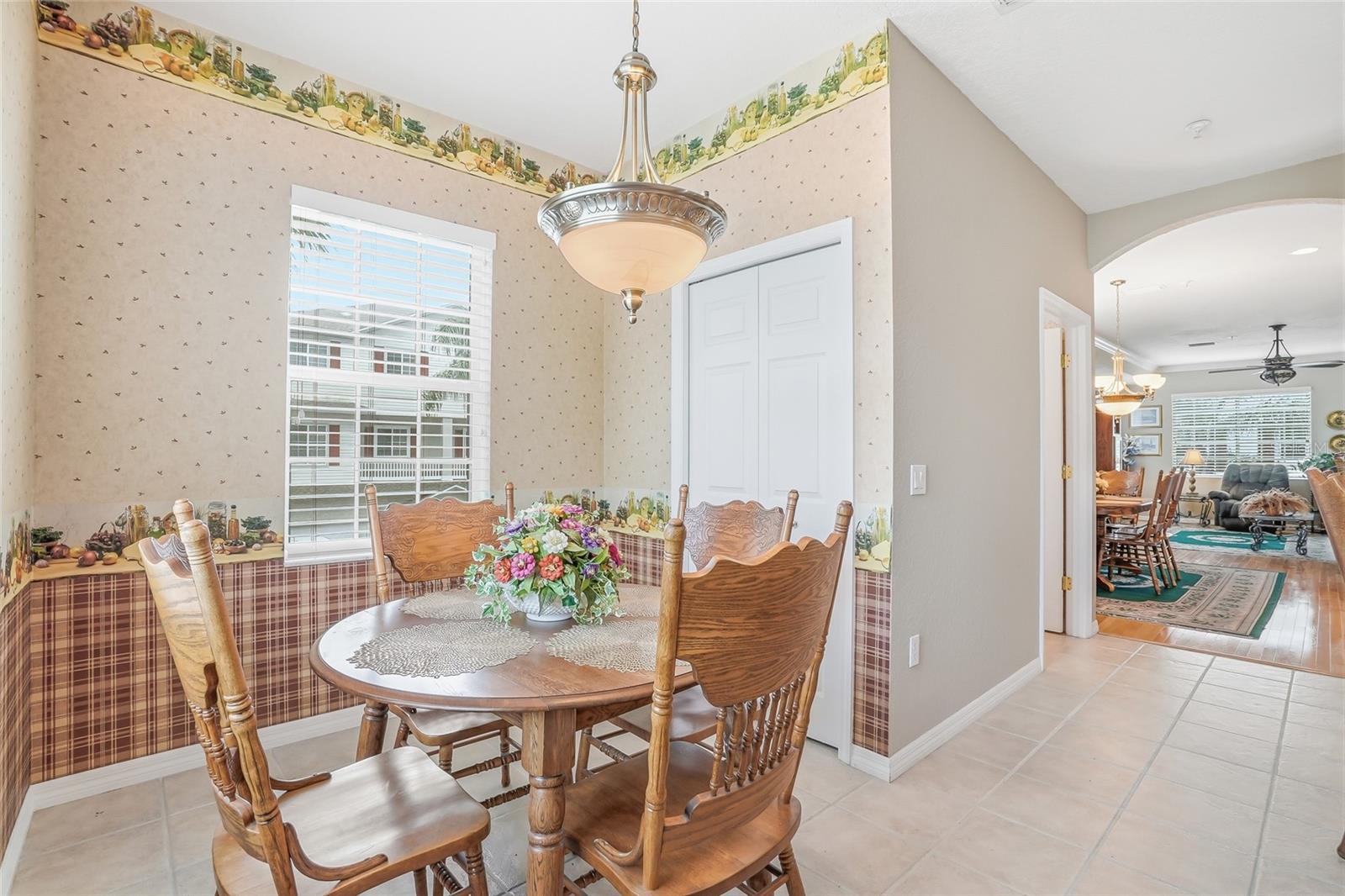 RIVERBAY TWNHMS PH ONE - Residential