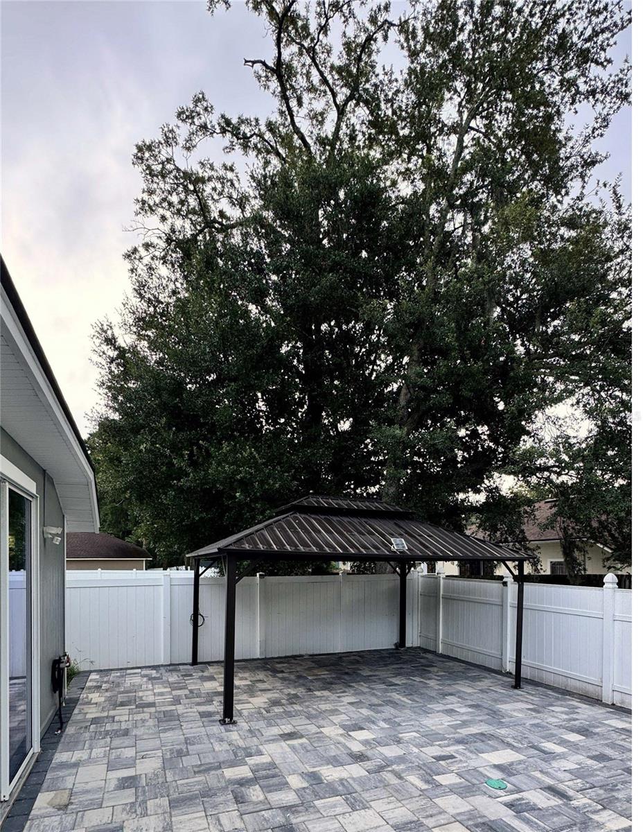 COACHMAN LAKES - Residential