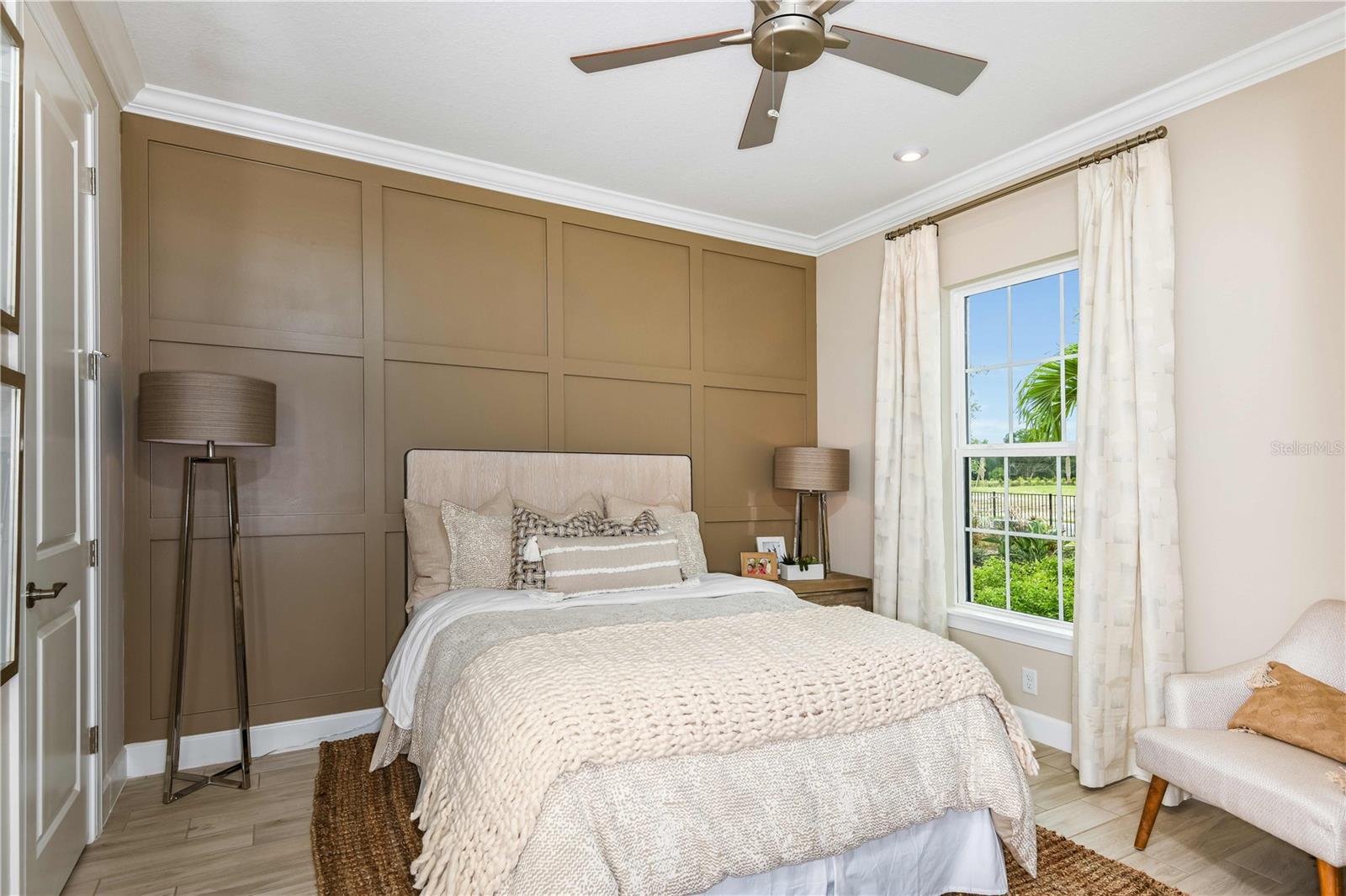 AZARIO ESPLANADE - Residential