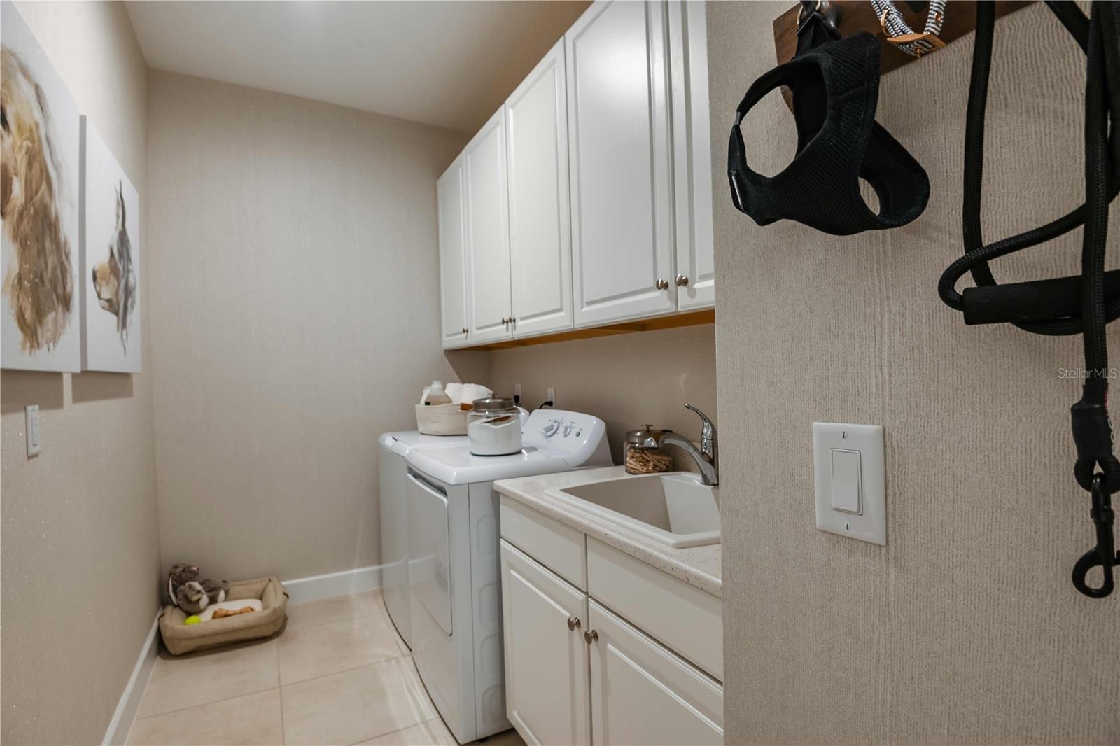 AZARIO ESPLANADE - Residential