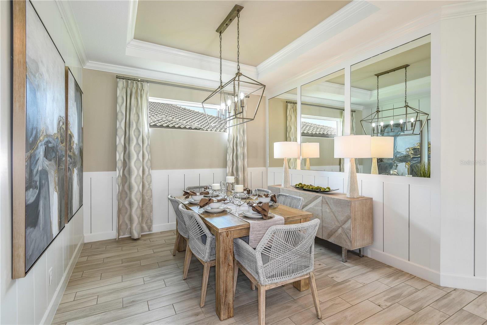 AZARIO ESPLANADE - Residential