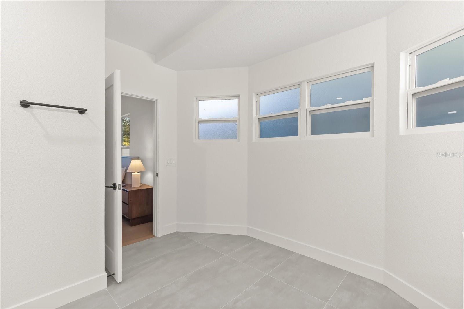 ST PETERSBURG INVESTMENT CO SUB - Residential