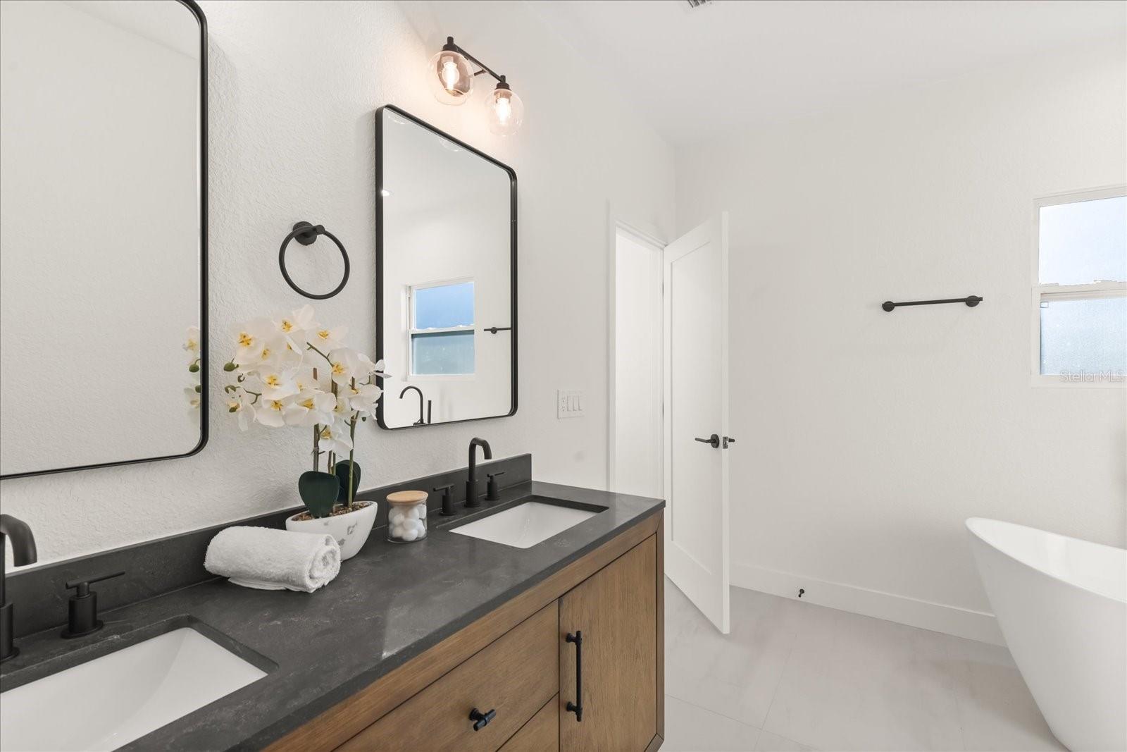 ST PETERSBURG INVESTMENT CO SUB - Residential