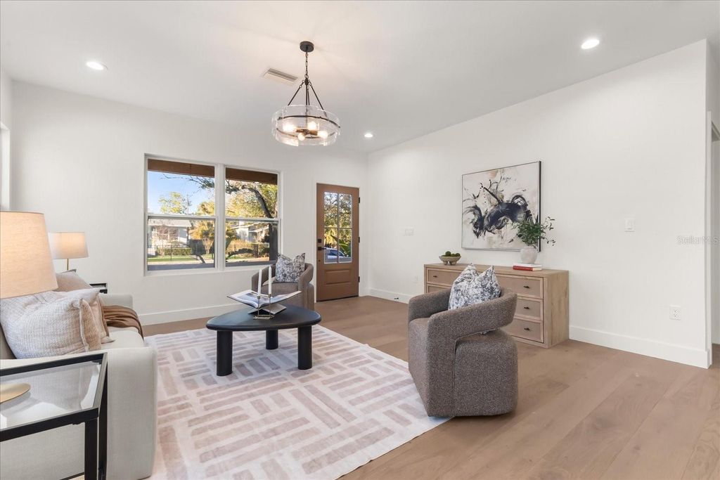 Photo of 2350 2nd Avenue N, St Petersburg, FL 33713 (MLS # TB8484020)