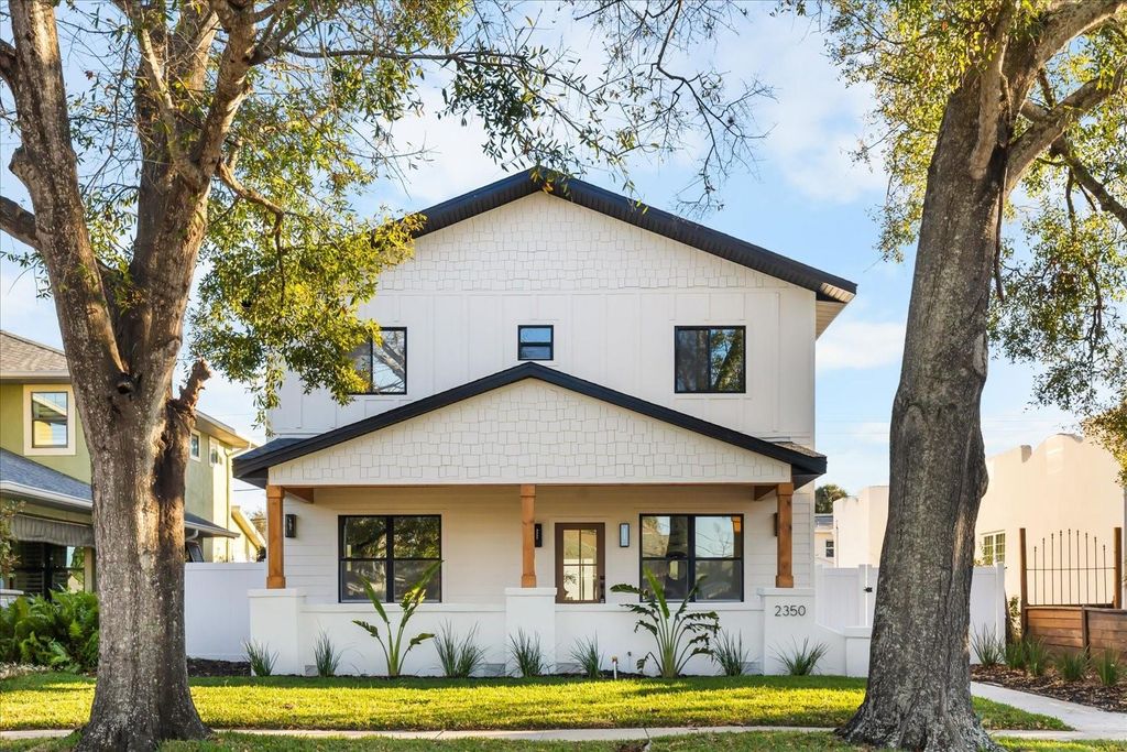 Photo of 2350 2nd Avenue N, St Petersburg, FL 33713 (MLS # TB8484020)