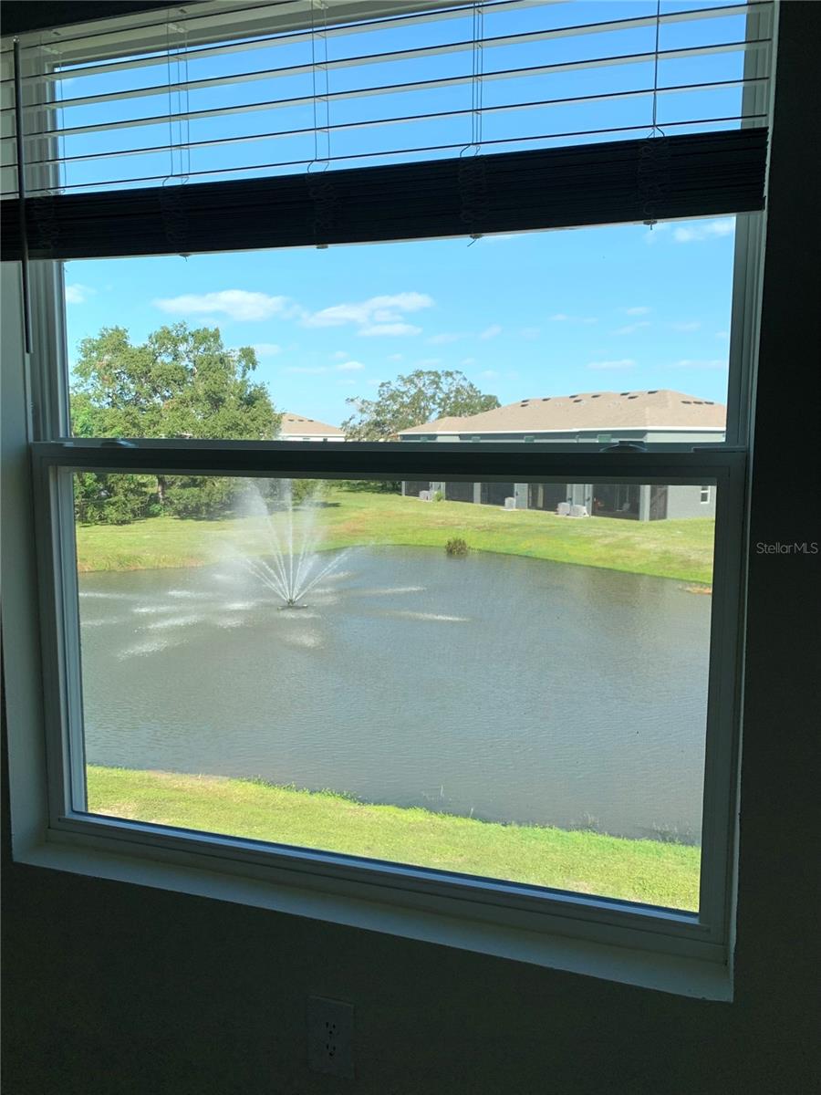 PROMENADE EAST - Residential Lease