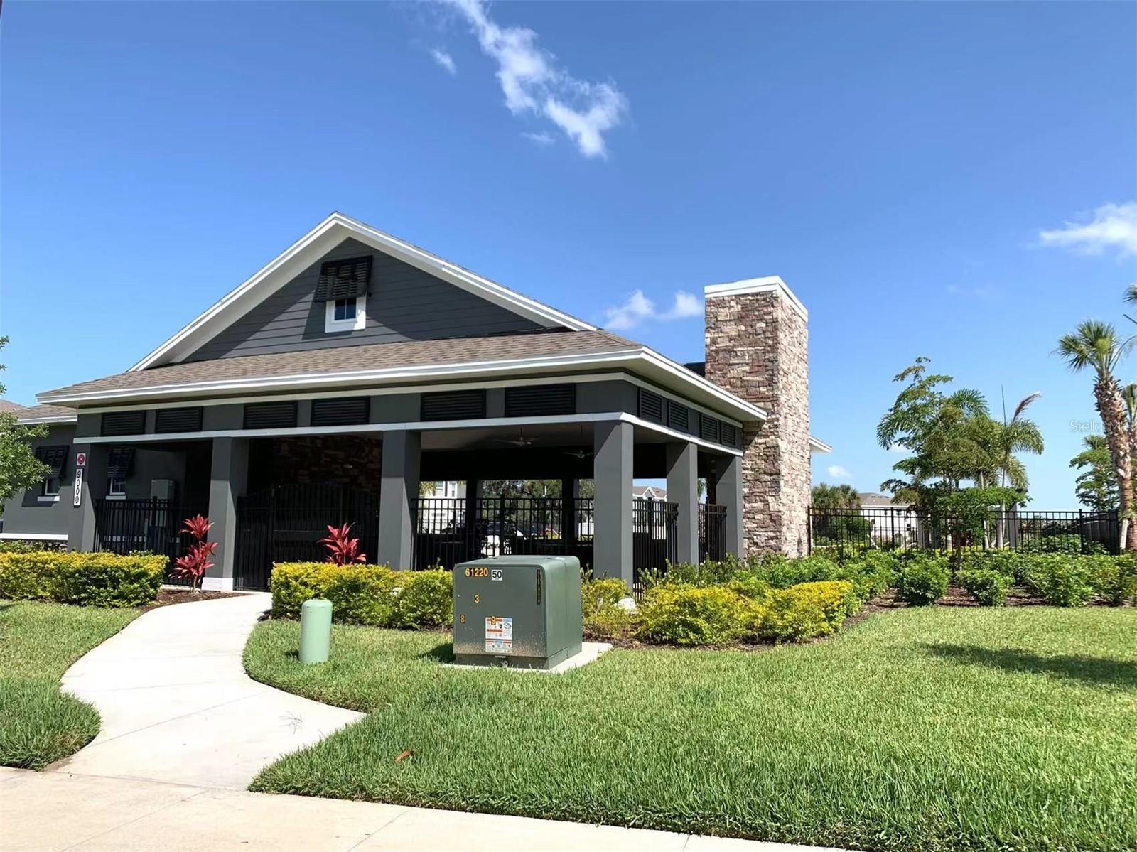 PROMENADE EAST - Residential Lease