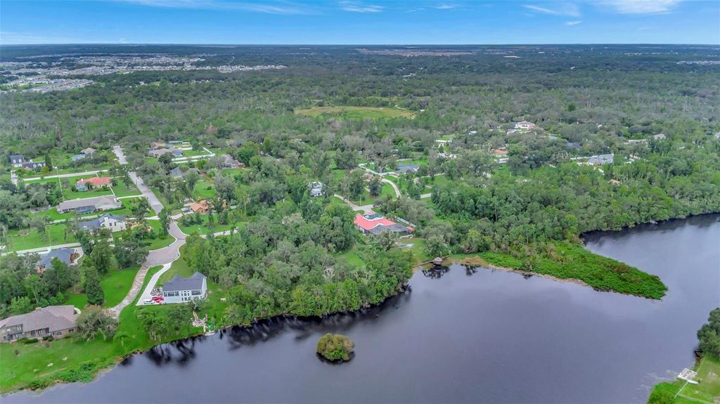 Photo of 12612 Lake Hills Drive, Riverview, FL 33569 (MLS # TB8420185)