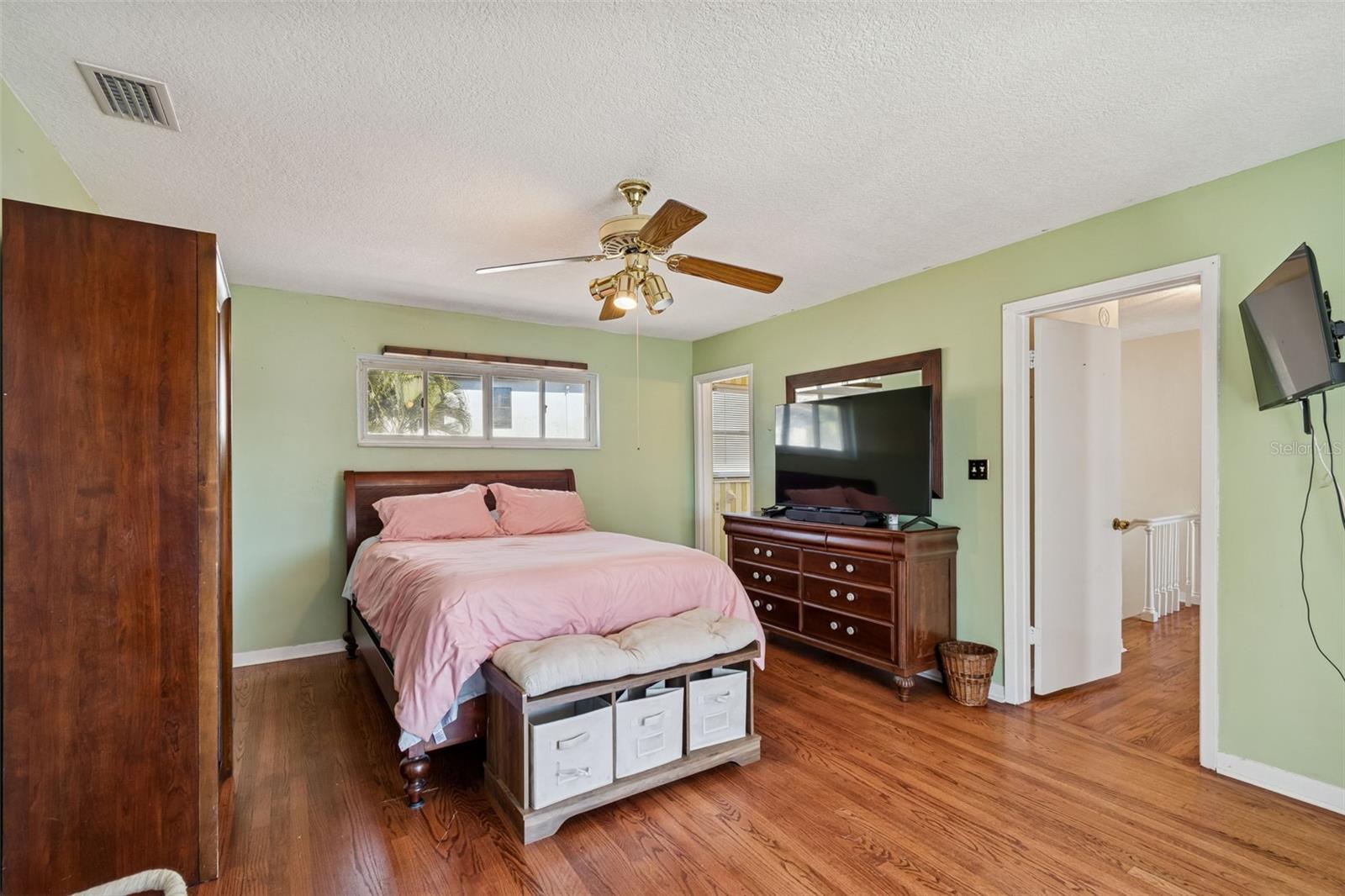 BAYSHORE ESTATES 4 - Residential