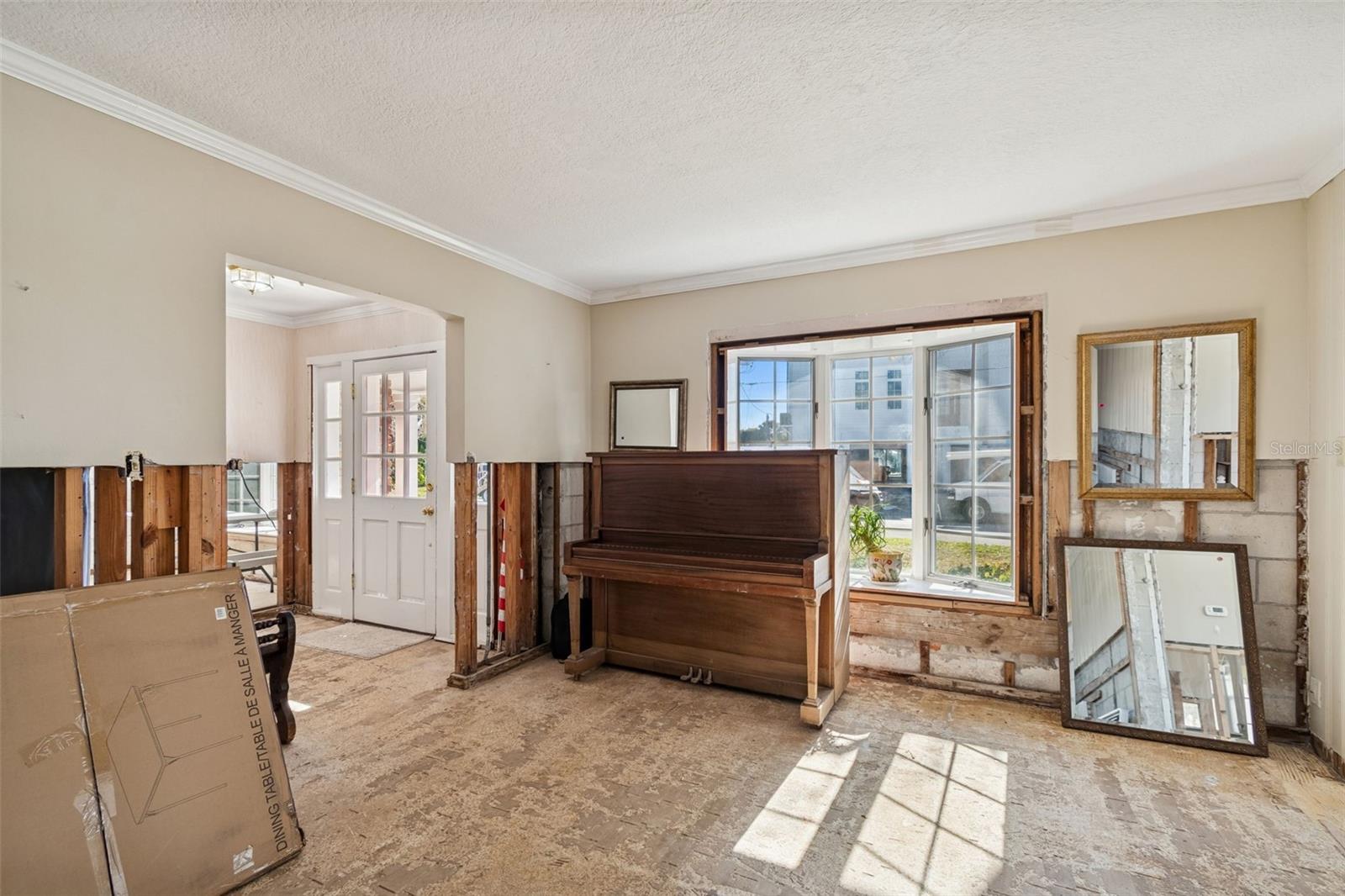 BAYSHORE ESTATES 4 - Residential