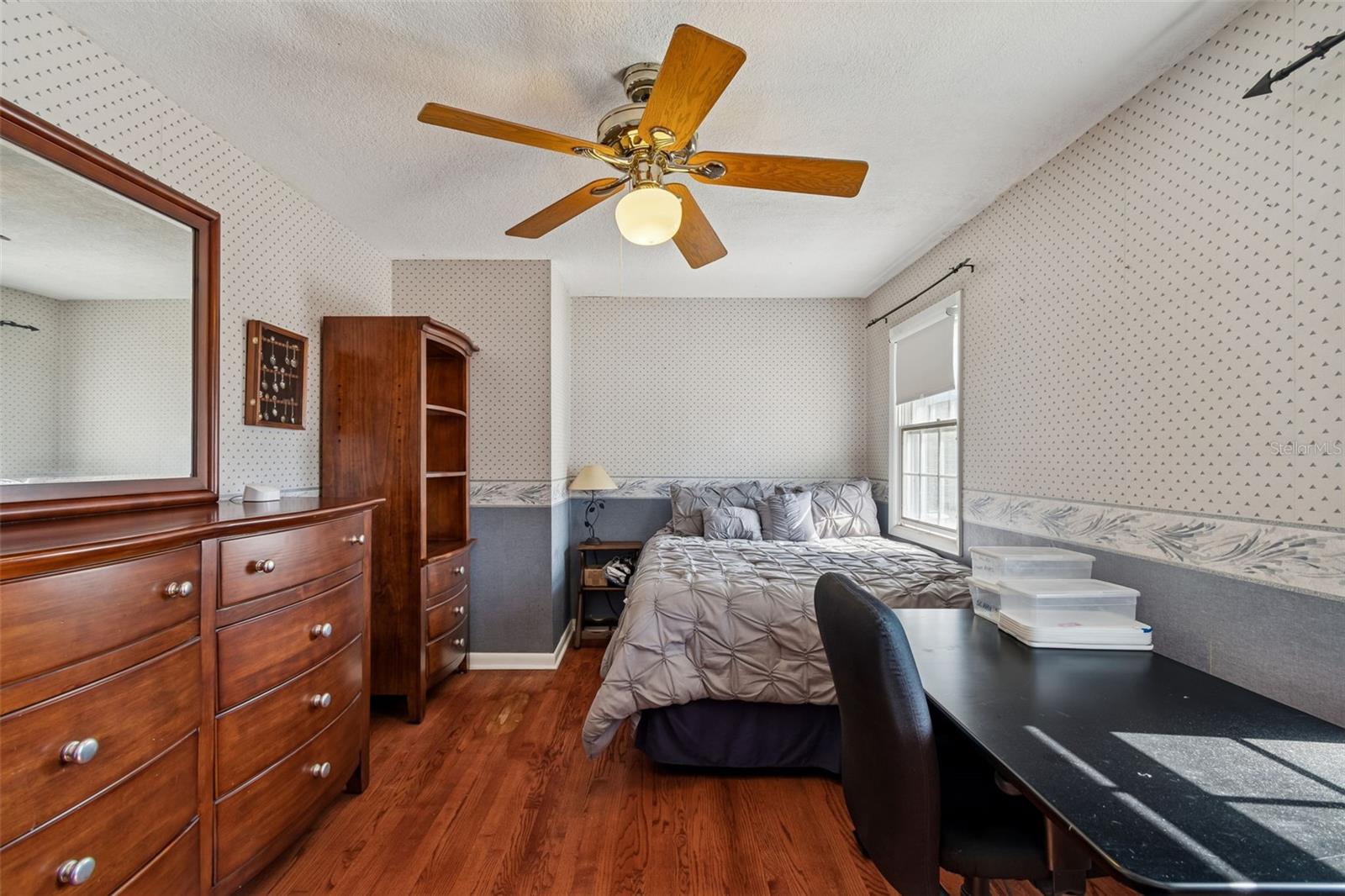 BAYSHORE ESTATES 4 - Residential