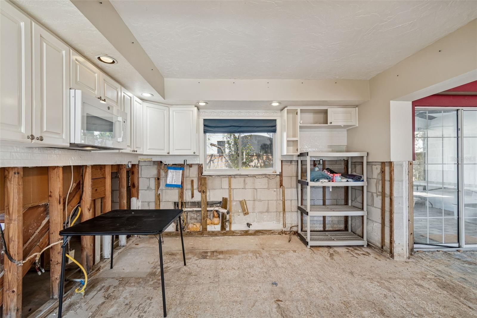 BAYSHORE ESTATES 4 - Residential