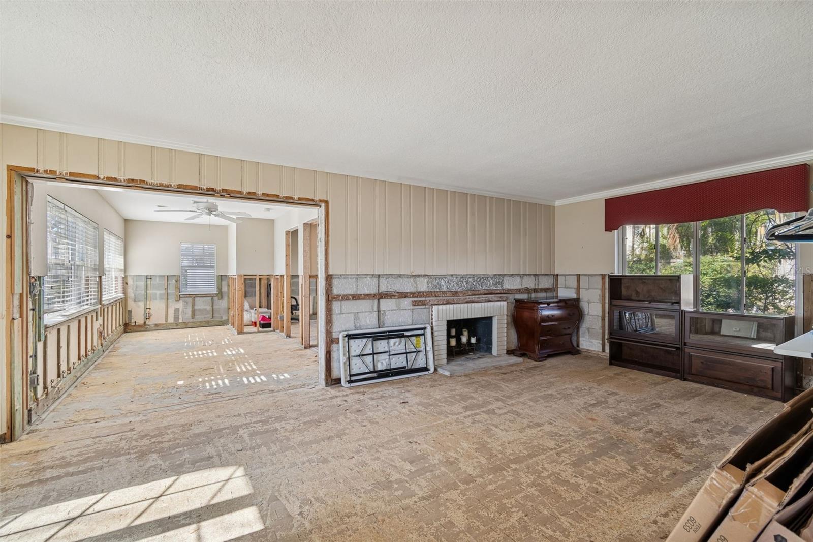 BAYSHORE ESTATES 4 - Residential