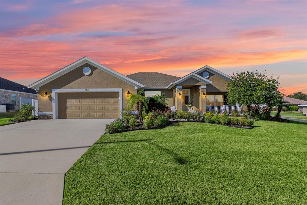Photo of 6943 SE 11th Place, Ocala, FL 34472 (MLS # OM732447)