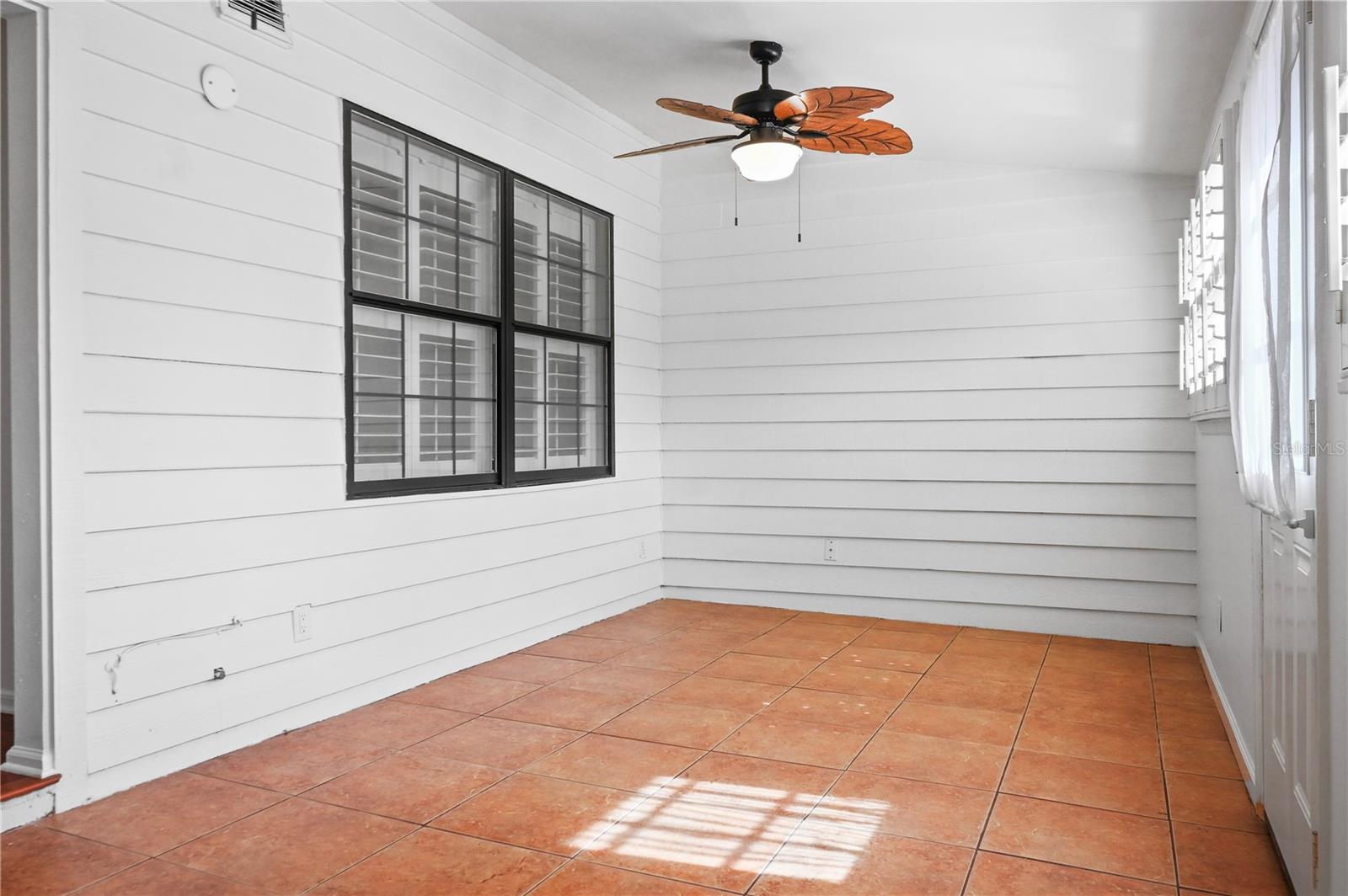 SETTLERS PTE SEC C & D - Residential Lease