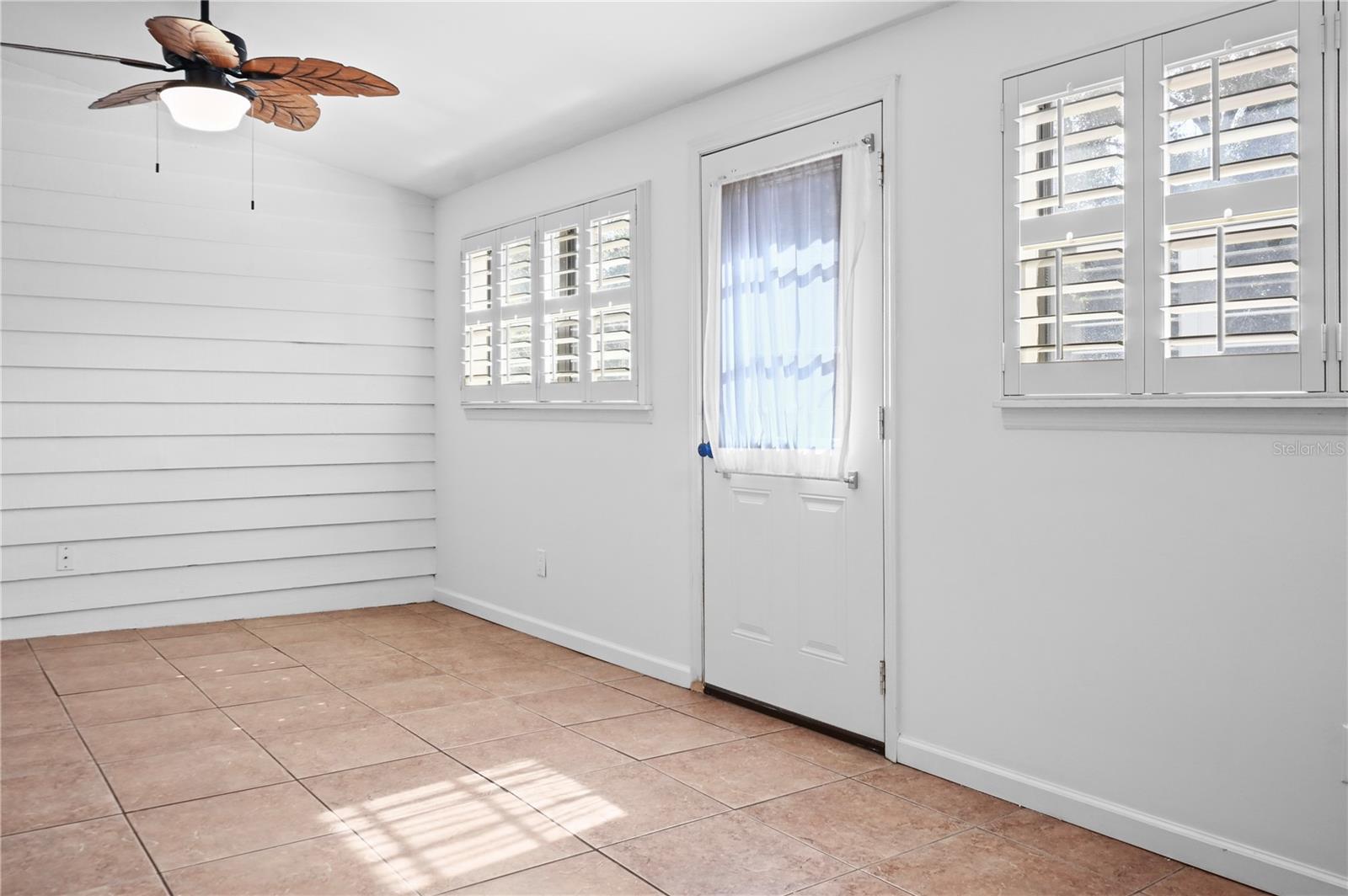 SETTLERS PTE SEC C & D - Residential Lease