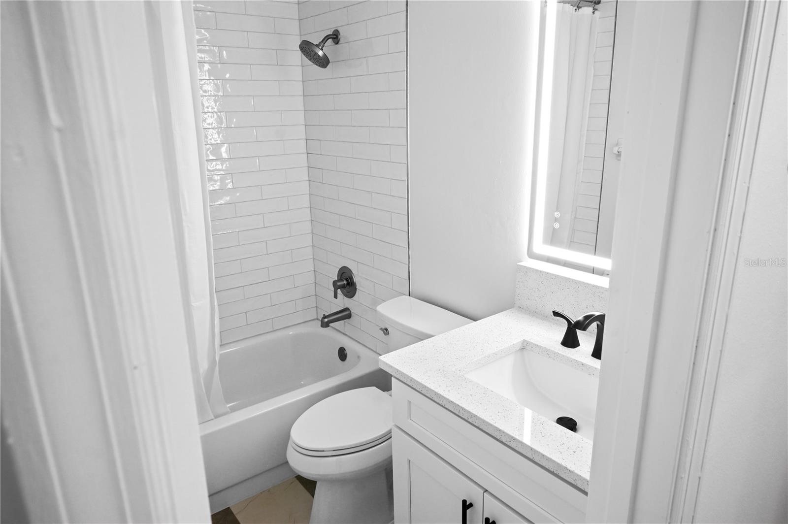 SETTLERS PTE SEC C & D - Residential Lease